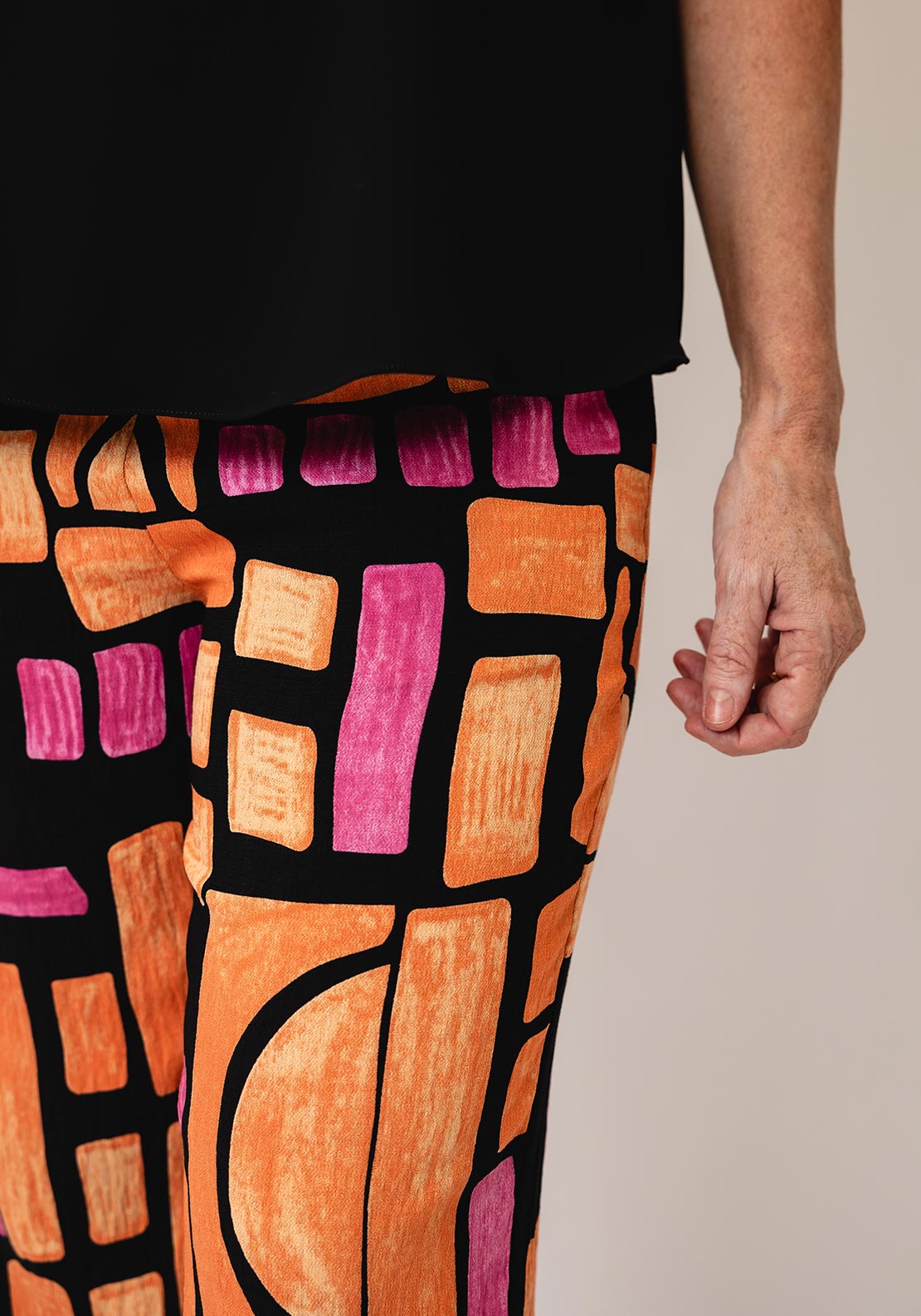Serafina Collection Geometric Print Trousers, Black