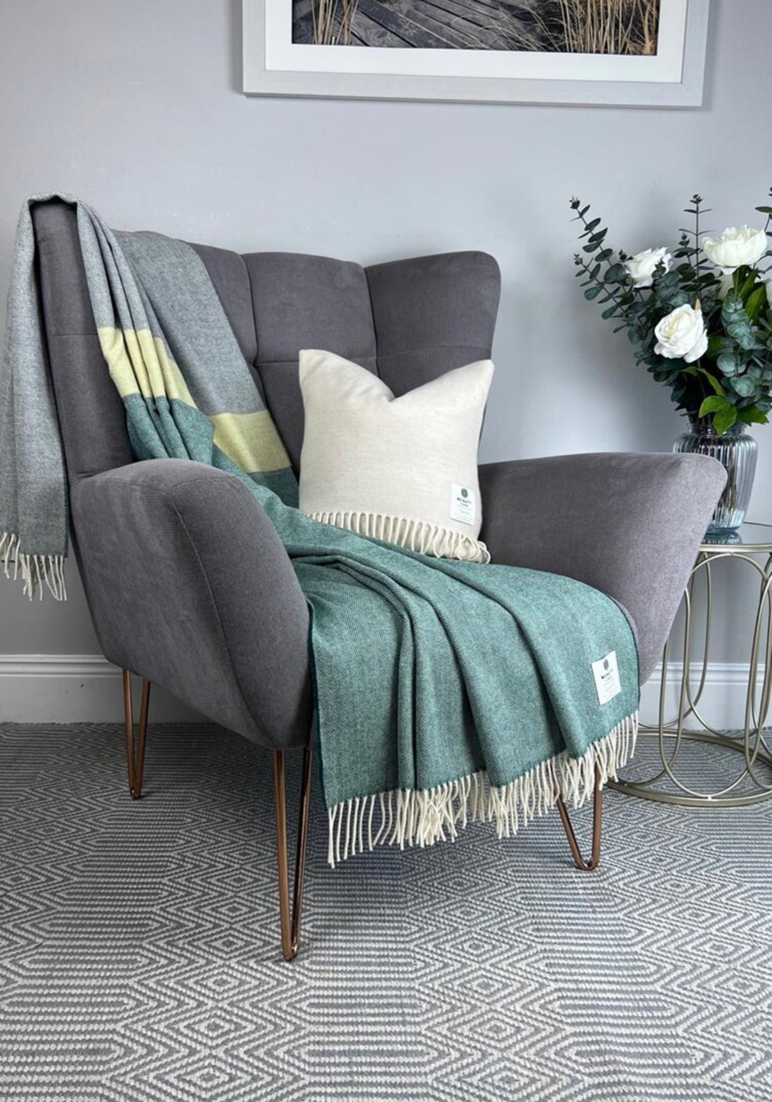 McNutt of Donegal Lambswool Dublin Throw, Green