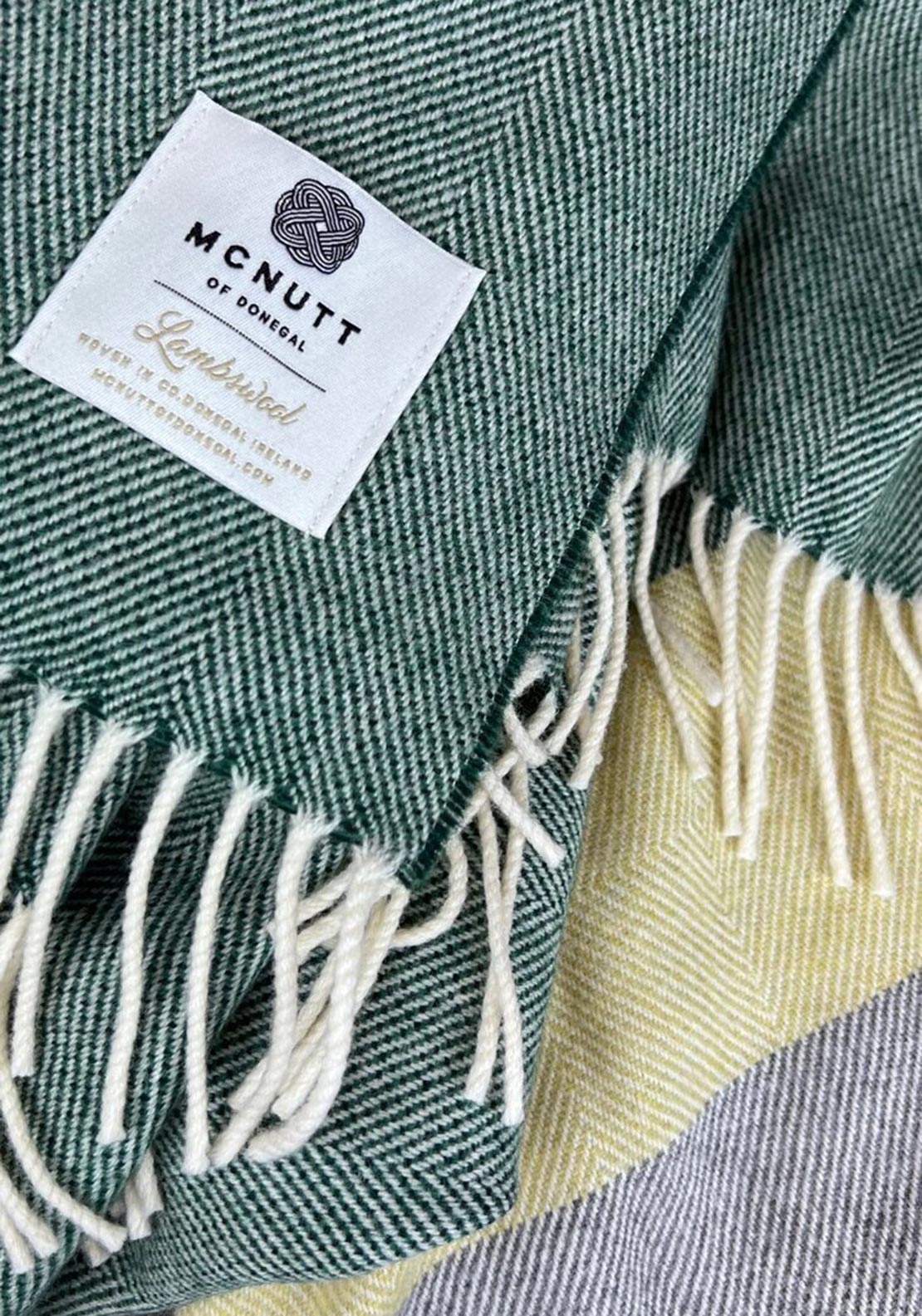 McNutt of Donegal Lambswool Dublin Throw, Green