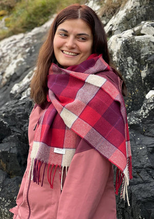 WILDBERRY PLAID SCARF