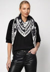 MONARI SCARF