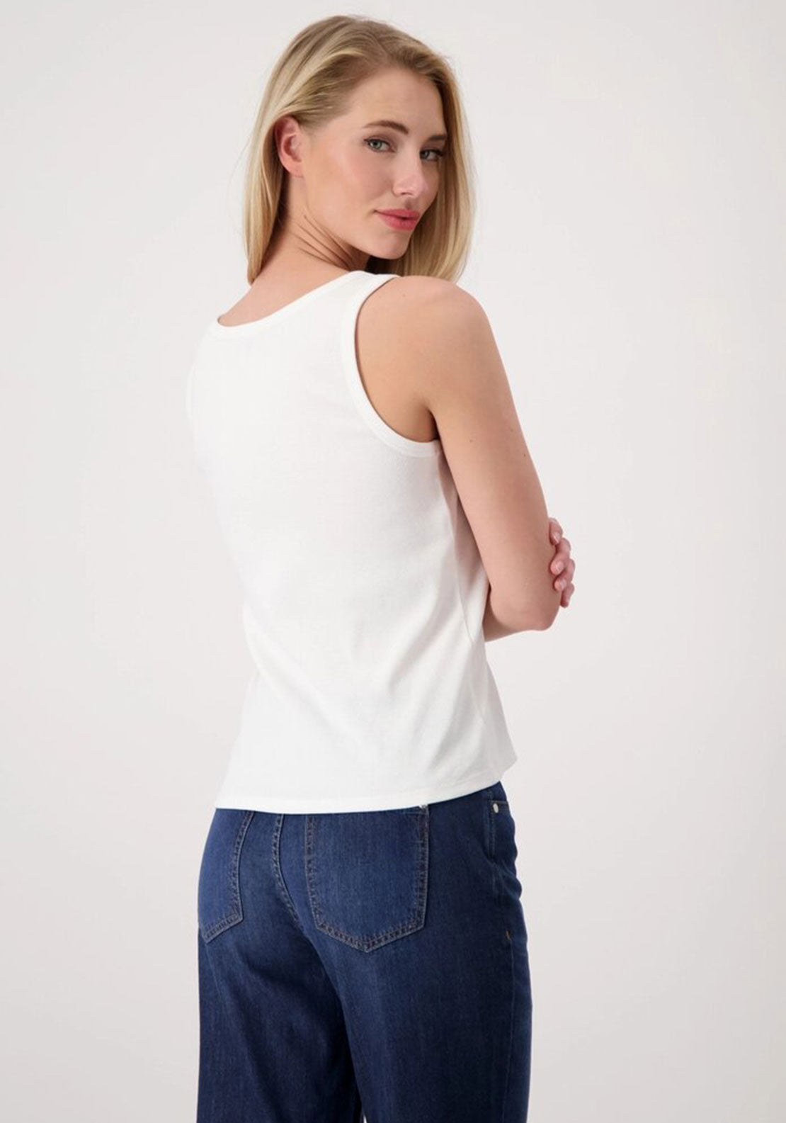 Monari Embellished Shrimp Ribbed Top, White