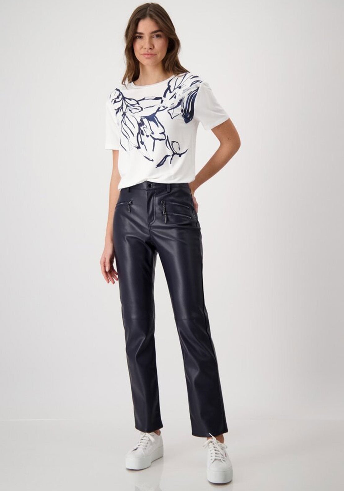Monari Rhinestone Abstract Floral Print T-Shirt, Off White
