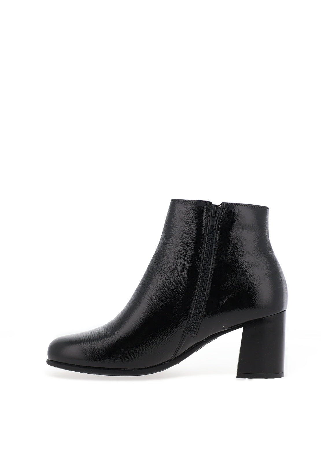 Pitillos Pebbled Leather Round Toe Ankle Boots, Black