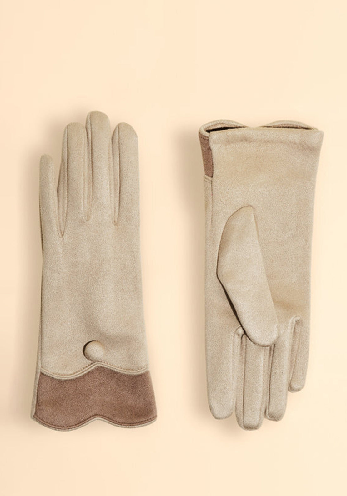 Powder Pandora Button Gloves, Cream