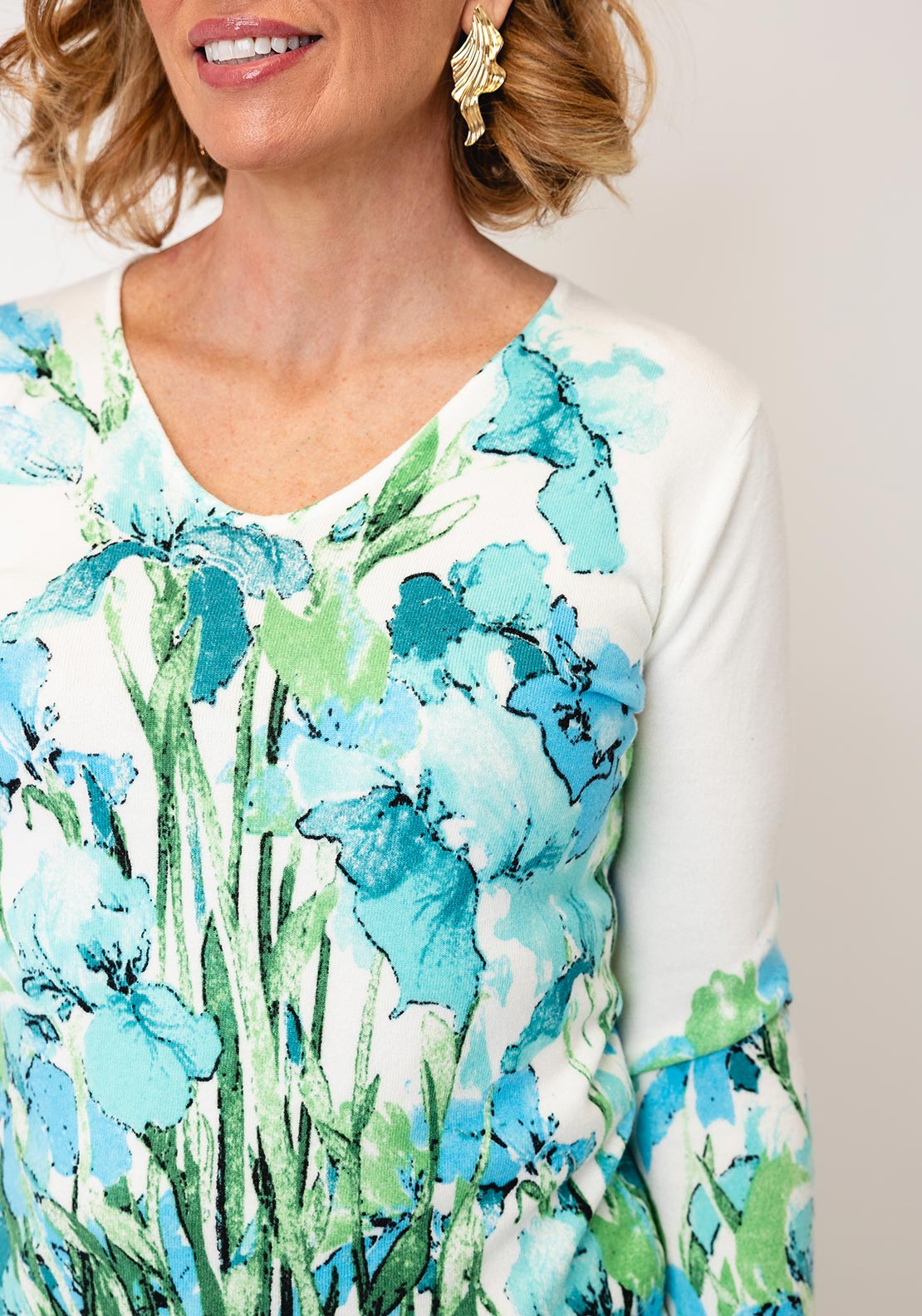 Serafina Garden Print V-Neck Top, Cream Multi