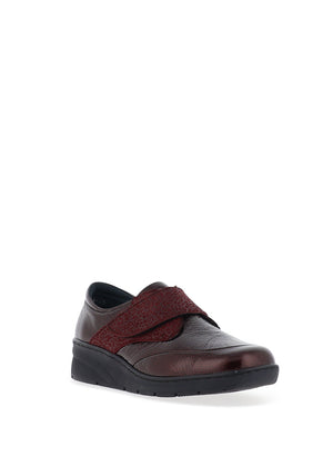 Softmode Farah Patent Velcro Shoes, Wine