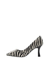 Sorento Meadow Point Brooch Detailed Court Heels, Black & White