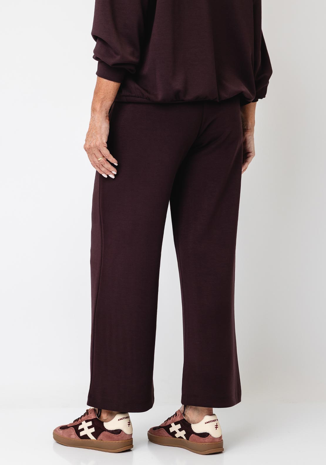 Soyaconcept Banu Wide Leg Joggers, Wine