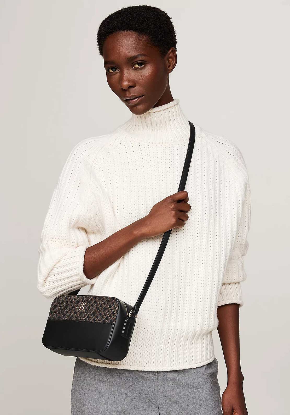 Tommy Hilfiger Jacquard Camera Bag, Black