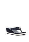 Tommy Hilfiger Womens Striped Wedge Beach Sandals, Navy