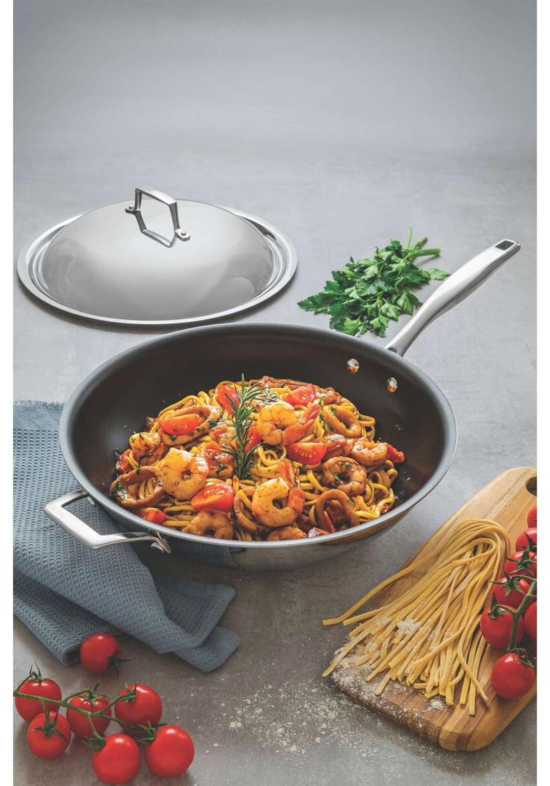 TRAMONTINA WOK WITH LID