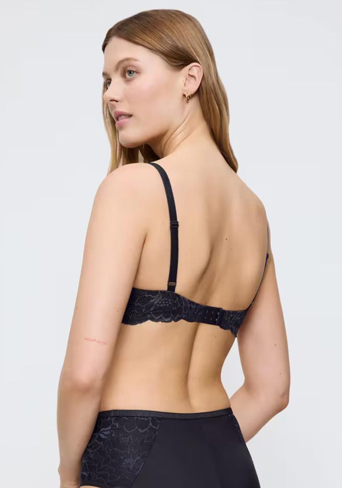 Triumph Amourette Charm T Bralette, Purple