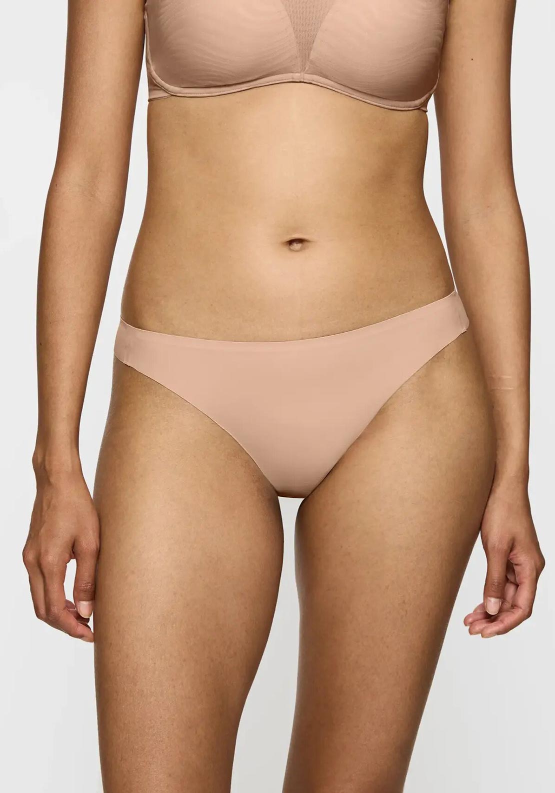 Triumph Smart Invisible String, Nude