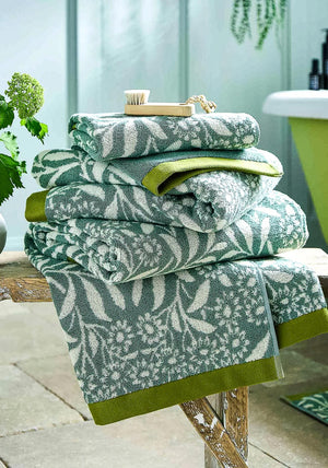 William Morris Michaelmas Daisy Towel, Green