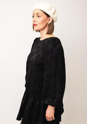 LADIES BONNET