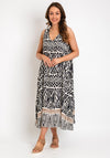 The Serafina Collection One Size Geometric Print Dress, Black & White