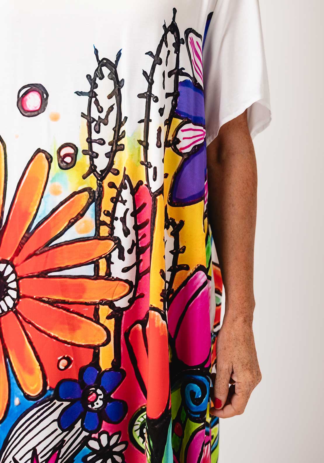 Serafina Collection One Size Vibrant Floral Print T-Shirt Dress, White Multi