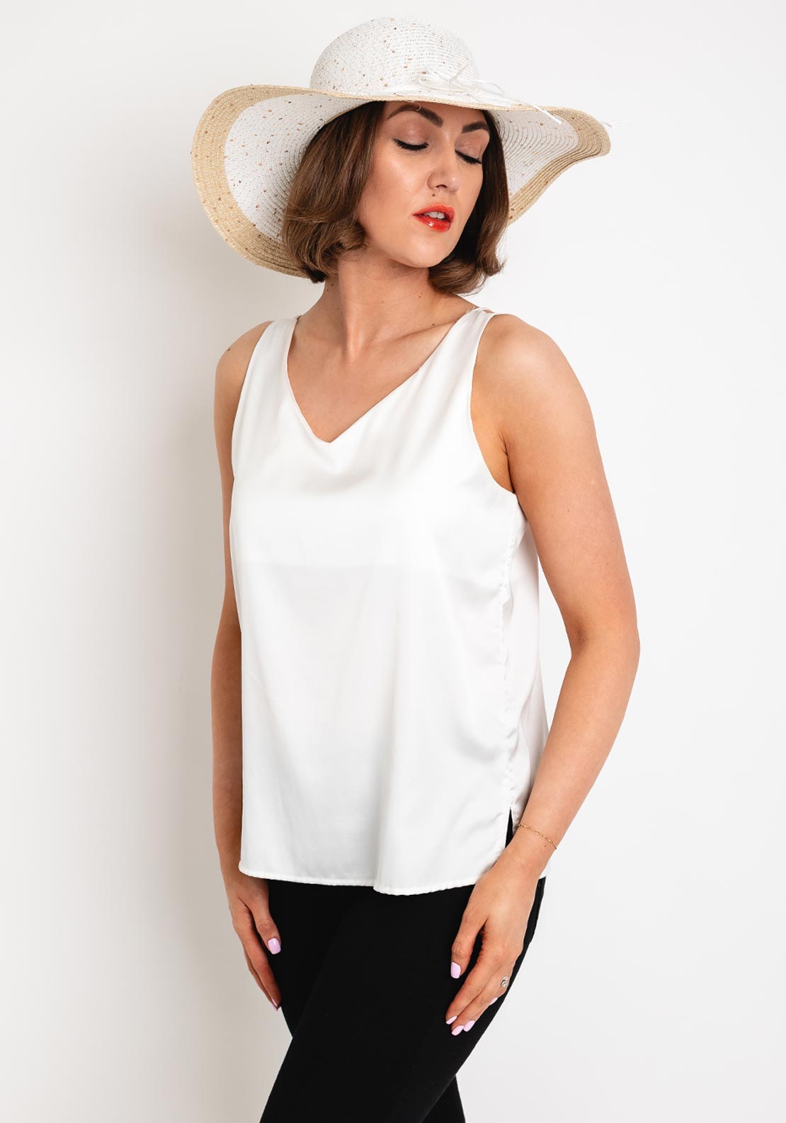 Serafina Collection One Size Woven Sequin Detail Fedora, White