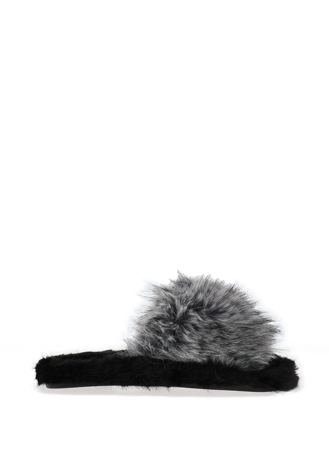 LADIES SLIPPERS