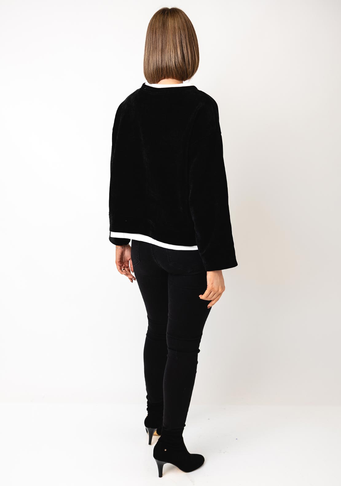 LADIES SWEATER