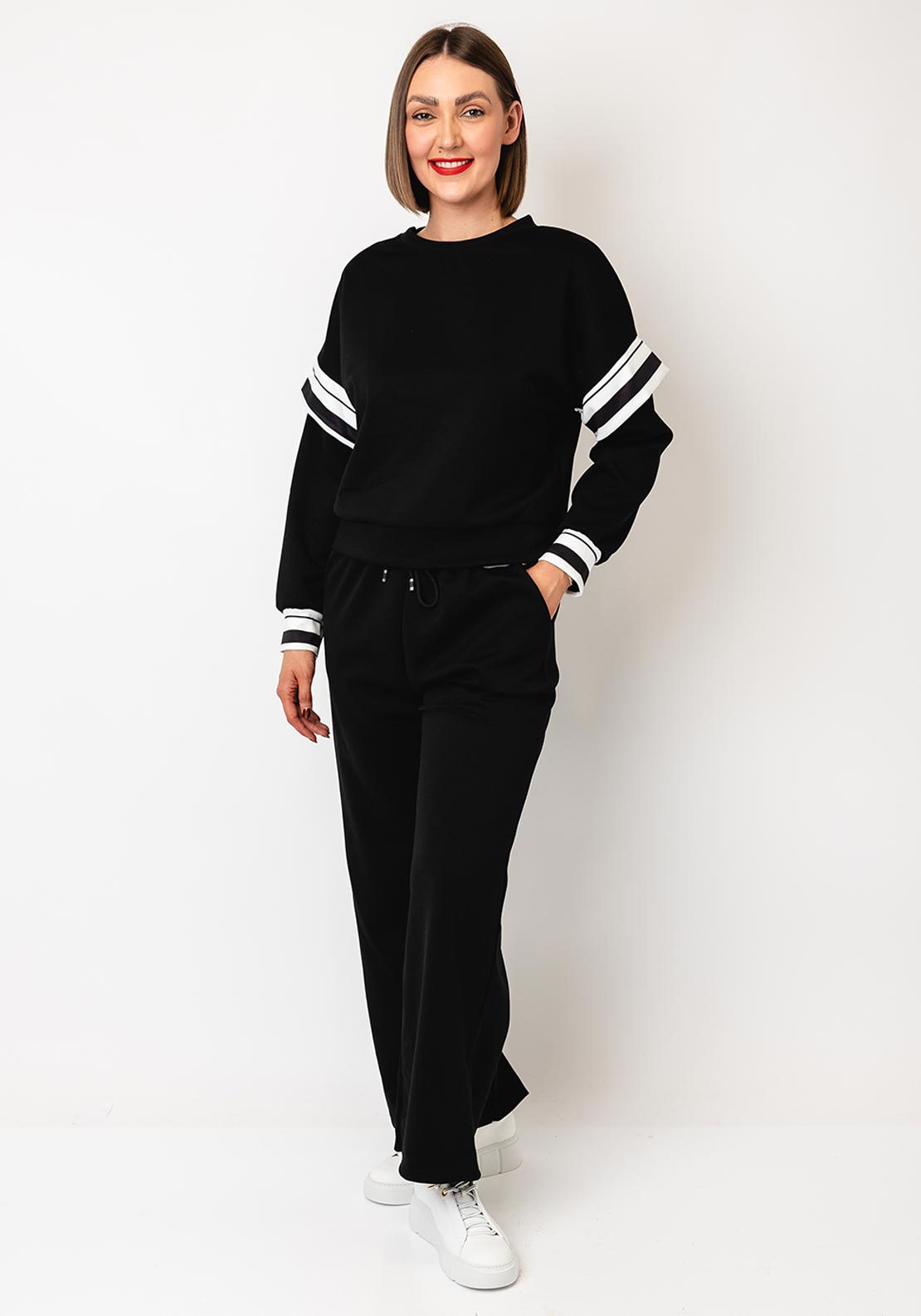 LADIES TROUSER LEISURE SUIT