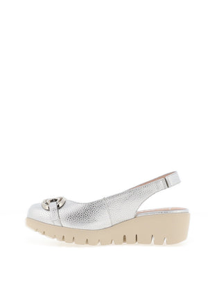 Wonders Gale Leather Metallic Slingback Wedges, Silver