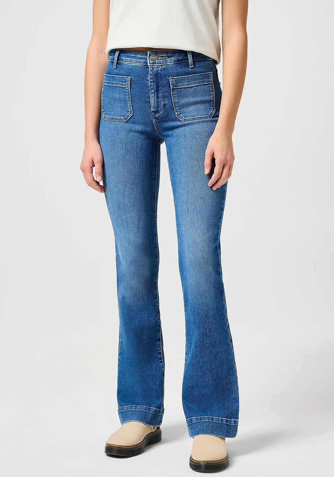 Wrangler Raven Pocket Detail Flare Jeans, Medium Blue