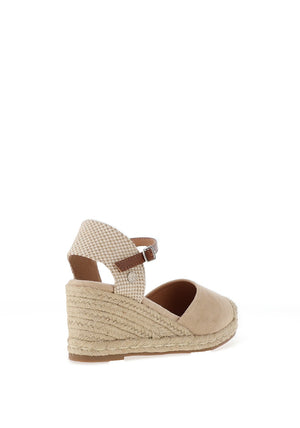 Xti Womens Woven Wedge Sandals, Gold