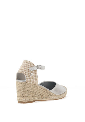 Xti Womens Metallic Espadrille Wedge Sandals, Silver