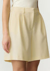 YAS Likka Mid Waist Shorts, Yellow