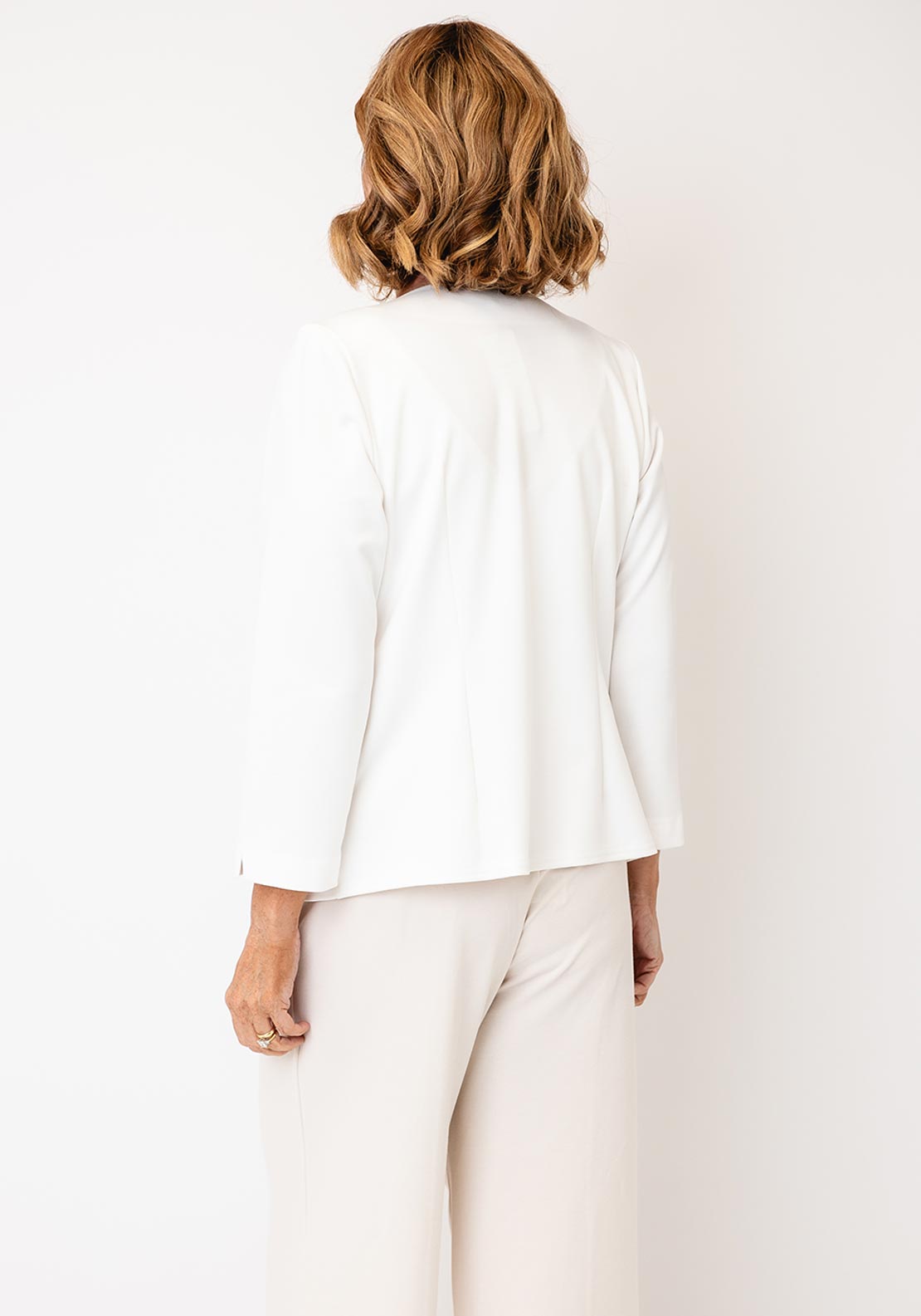 YEW U-Neck Cardigan, White