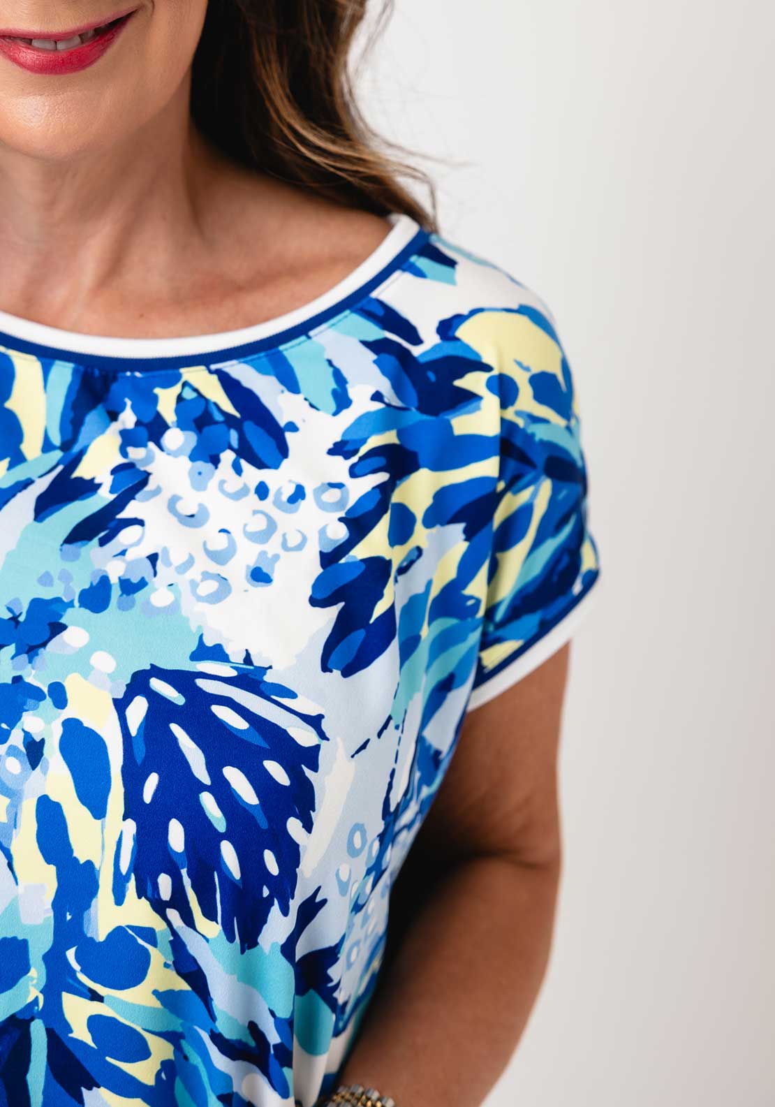 Yew Blurred Print Ribbed Trim Top, Blue & Yellow