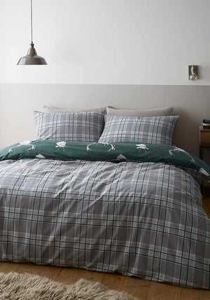Catherine Lansfield Reversible Stag Duvet Set, Green