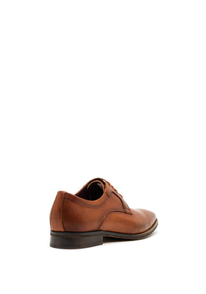 Escape Leading Lite Leather Shoe, Brandy
