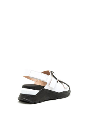 Hispanitas Leather Buckle Chunky Sandals, White