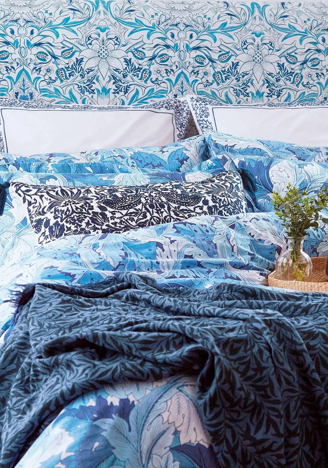 Morris & Co Acanthus Duvet Cover, Woad