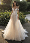 Pronovias Cloe Wedding Dress, Off White