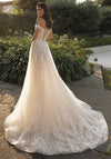 Pronovias Cloe Wedding Dress, Off White