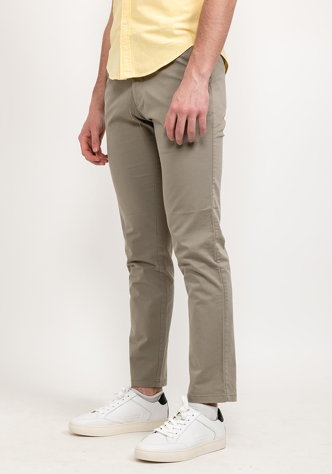 Remus Uomo Emilio Chinos, Khaki