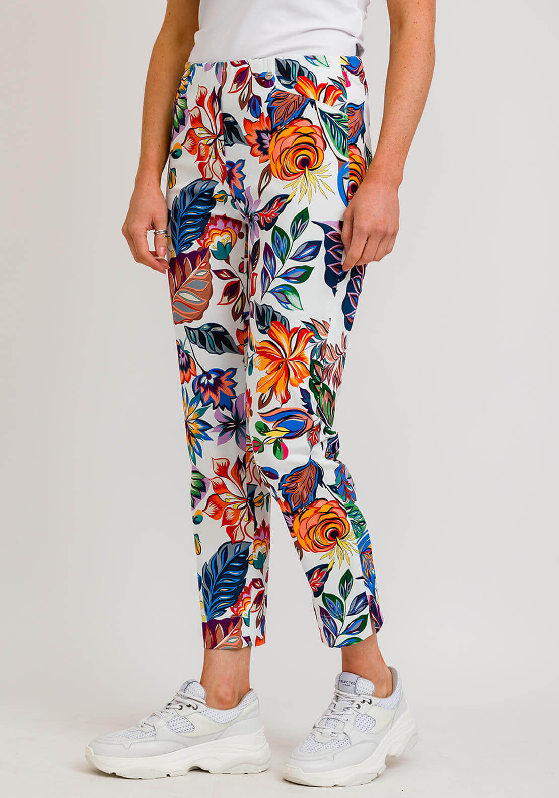 Robell Rose 09 Wild Flower Cropped Trousers, White Multi