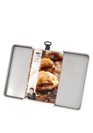 Stellar James Martin Baker’s Dozen Baking Sheet