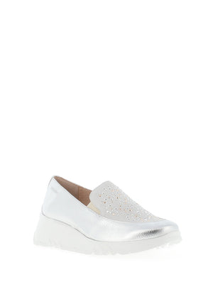 Wonders Fly Metallic Gem Leather Wedged Shoes, Silver